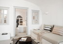 4* Armenaki
